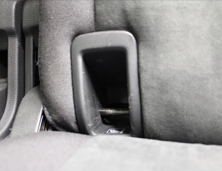 Volkswagen Touran Kombi 2,0 l 110 kw