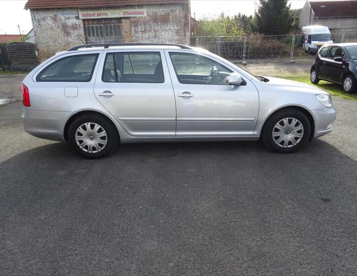 Škoda Octavia 2