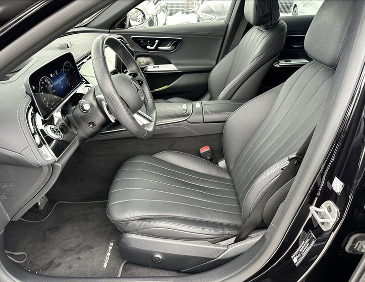 Mercedes-Benz Třídy E Sedan 3,0 l 270 kw