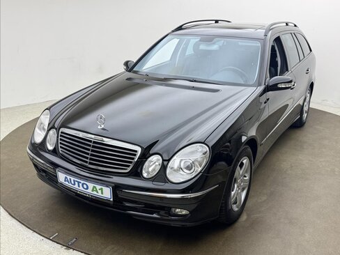 Mercedes-Benz Třídy E Kombi 3,0 l 170 kw