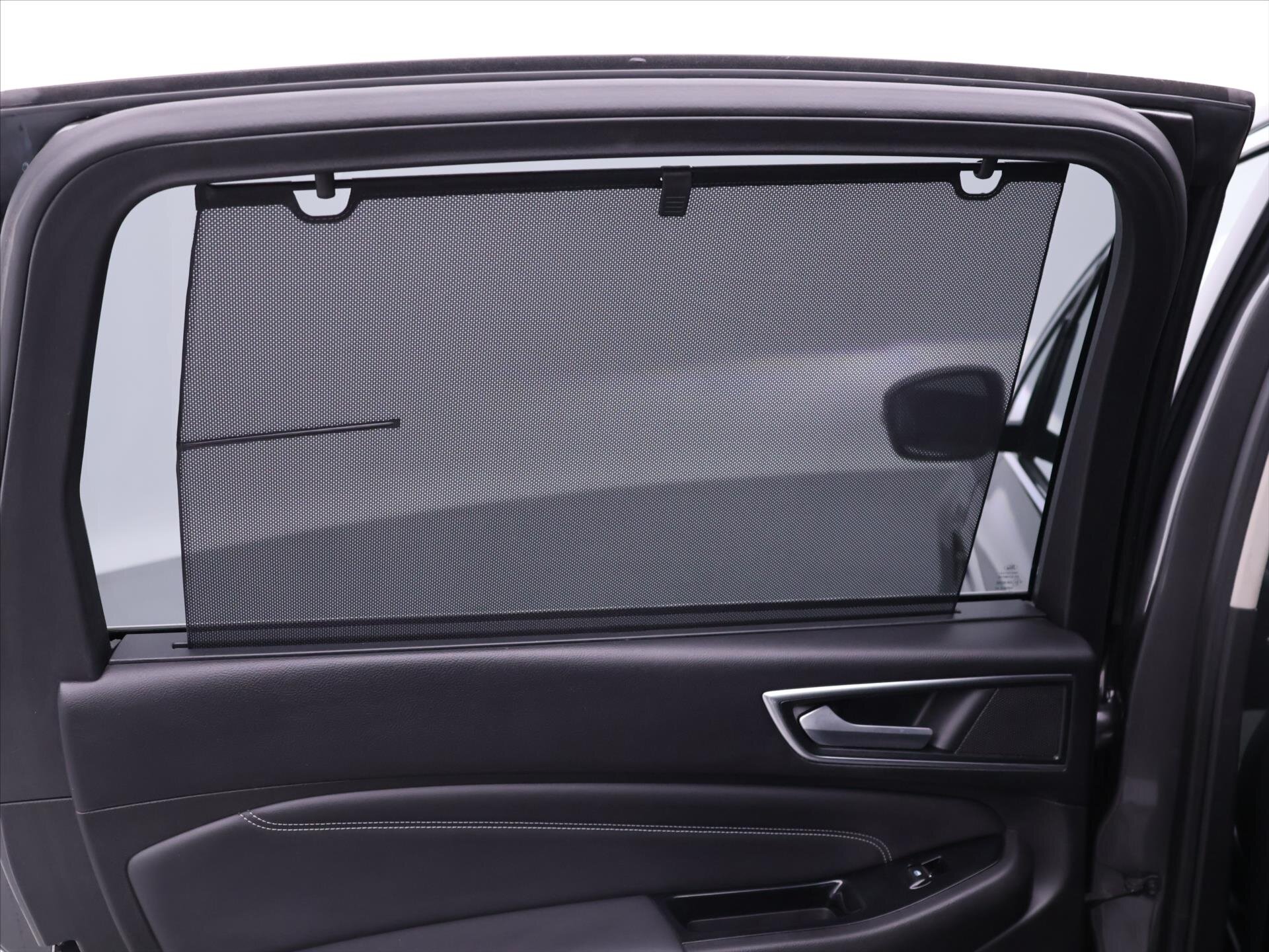 Ford S-MAX MPV 2,0 l 132 kw