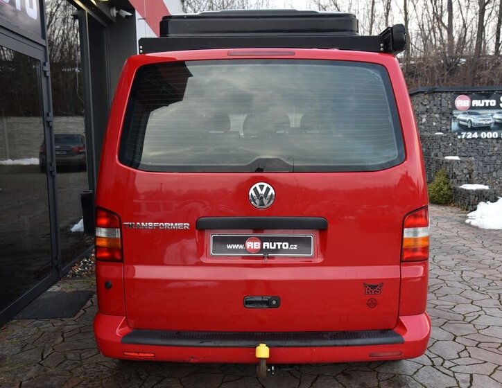 Volkswagen Transporter 9