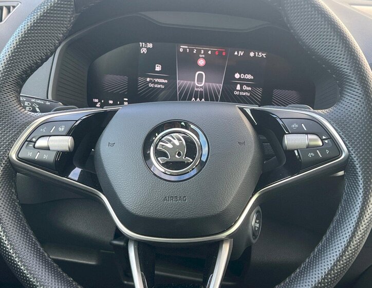 Škoda Karoq SUV 1,5 l 110 kw