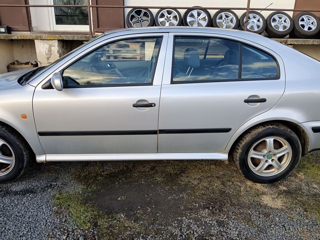 Škoda Octavia Liftback 1,6 l 74 kw