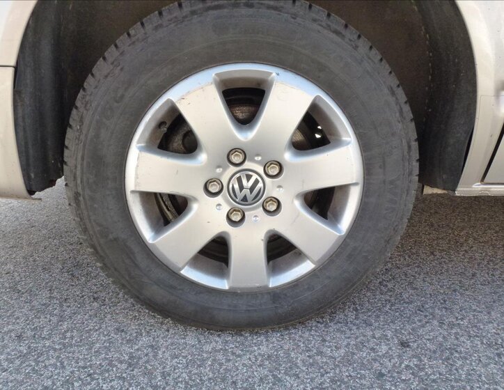 Volkswagen Multivan Kombi 2,5 l 128 kw