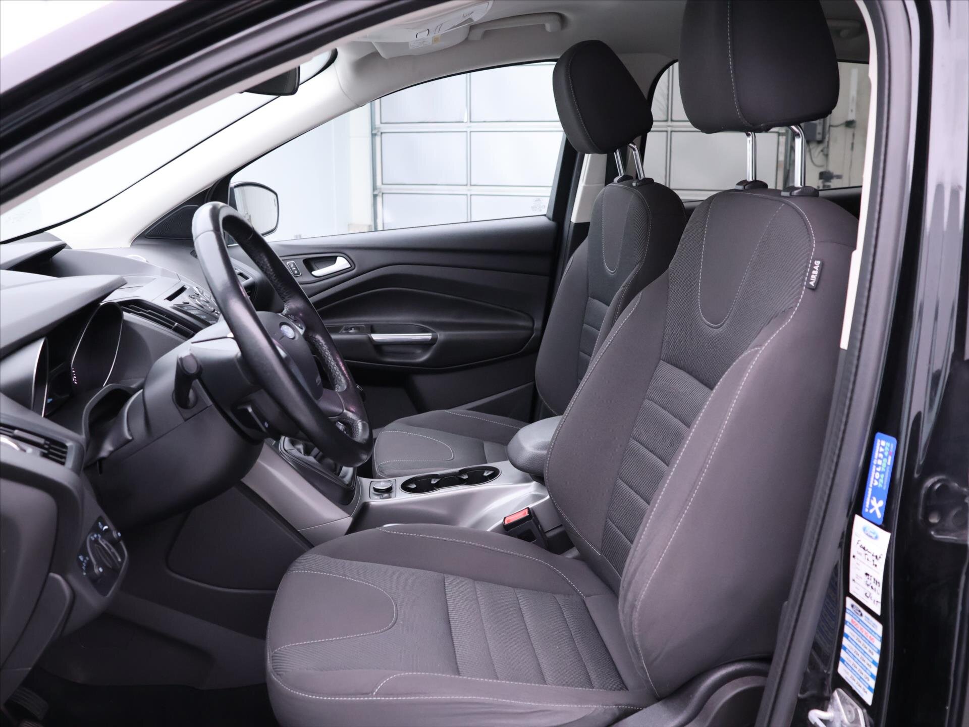 Ford Kuga SUV / Terénní 2,0 l 103 kw