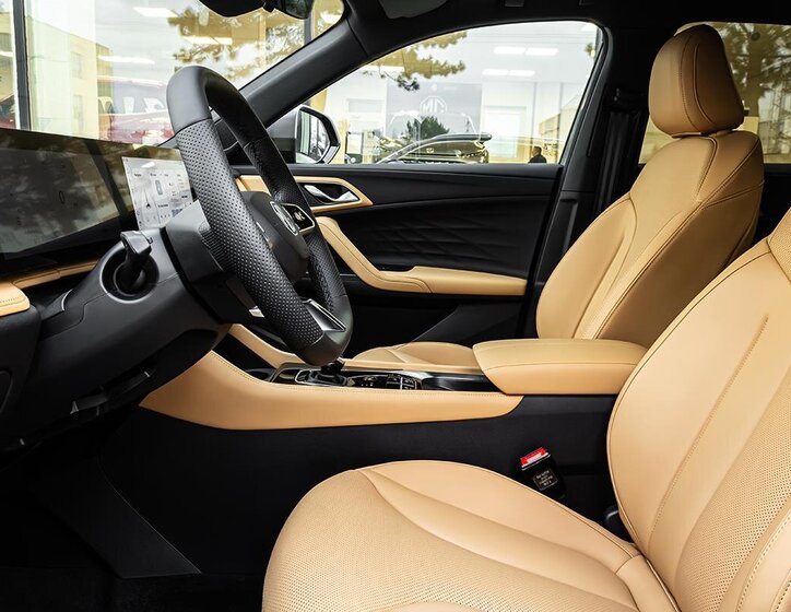 MG HS SUV 1,5 l 165 kw