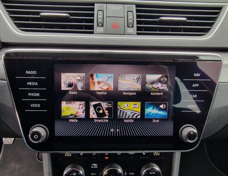 Škoda Superb Kombi 1,5 l 110 kw