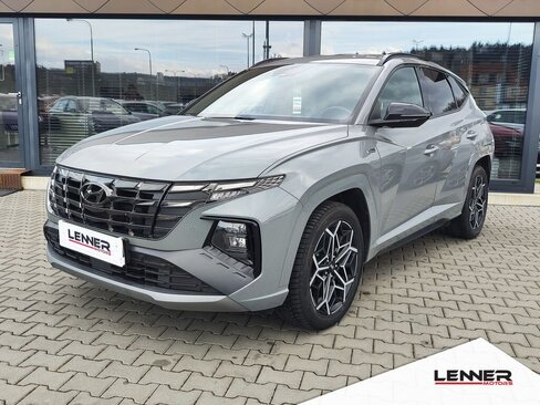 Hyundai Tucson SUV / Terénní 1,6 l 169 kw