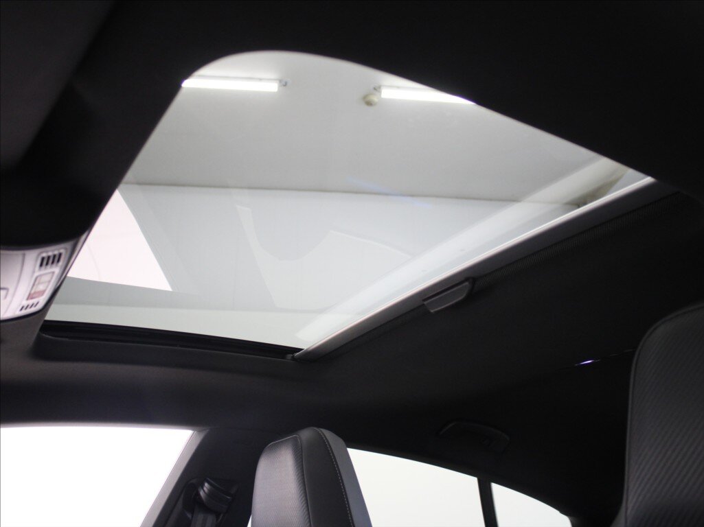 Volkswagen Arteon Liftback 2,0 l 206 kw