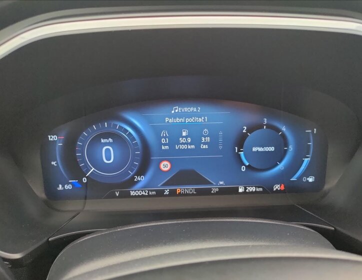 Ford Kuga SUV / Terénní 2,0 l 140 kw