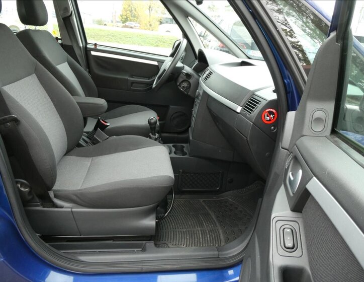 Opel Meriva 18
