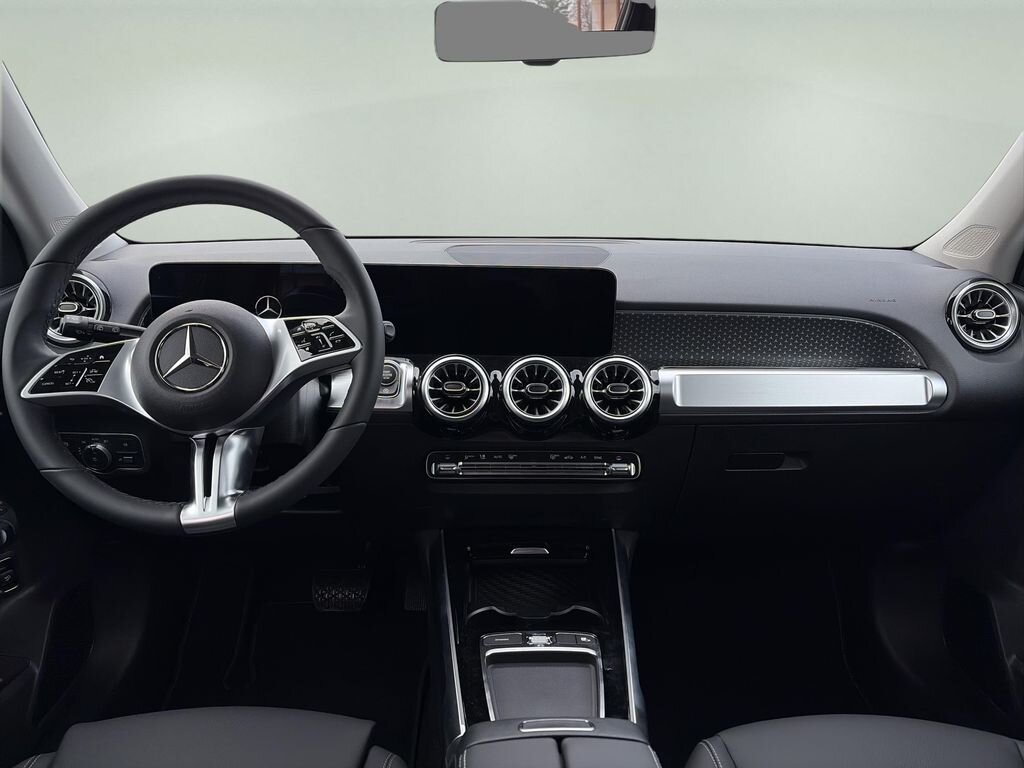 Mercedes-Benz GLB SUV / Terénní 1,3 l 120 kw