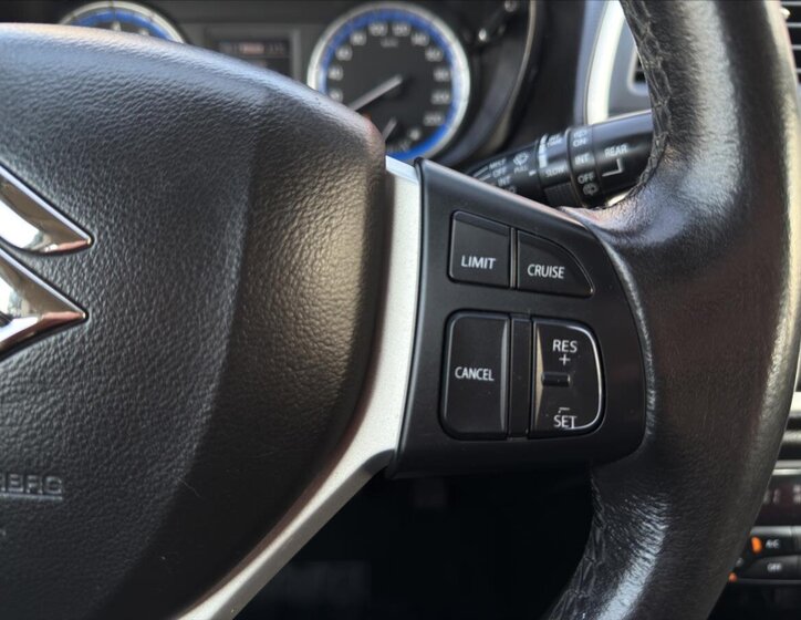 Suzuki SX4 S-Cross SUV / Terénní 1,6 l 88 kw