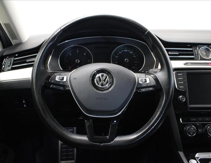 Volkswagen Passat 17
