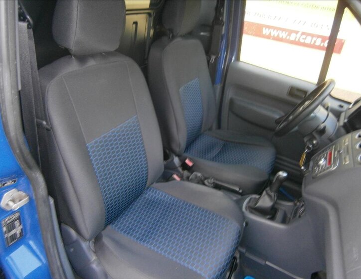 Ford Transit Connect 11