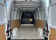 Nissan Interstar Skříň 2,3 l 100 kw