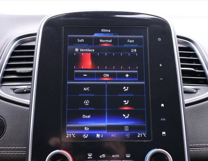 Renault Grand Scénic 23