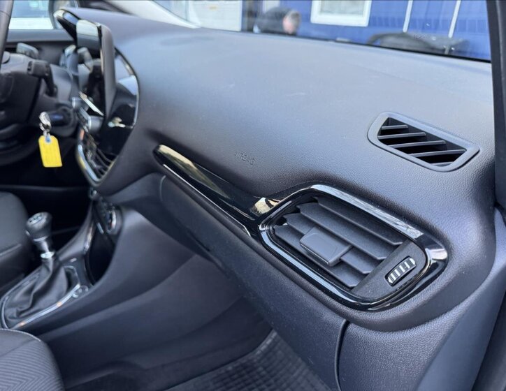 Ford Puma Hatchback 999,0 70 kw