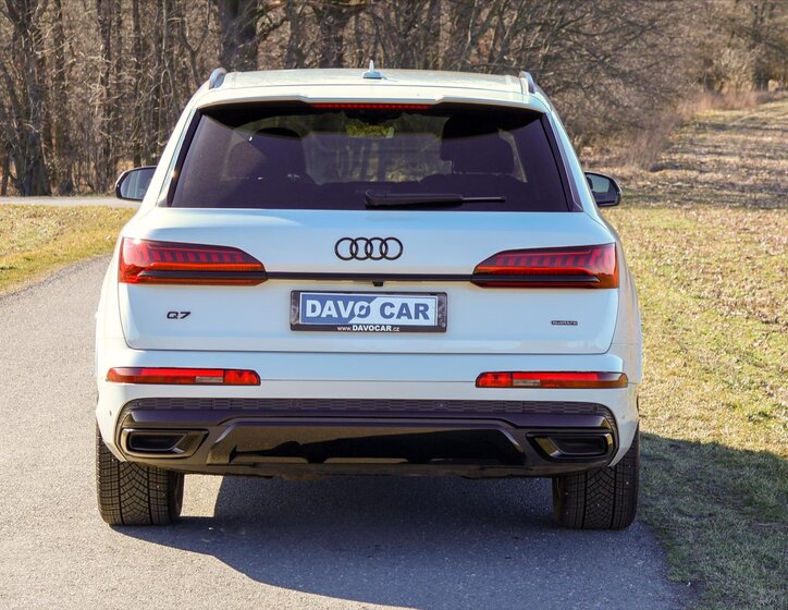 Audi Q7 SUV / Terénní 3,0 l 210 kw