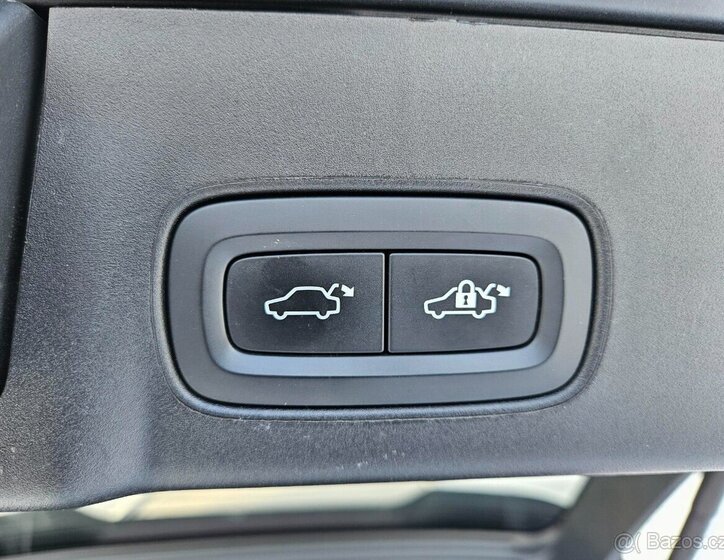 Volvo V90 Kombi 2,0 l 145 kw