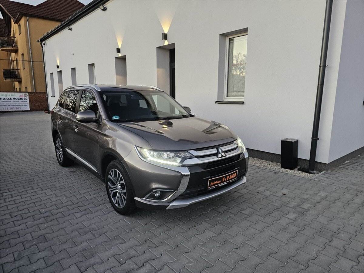 Mitsubishi Outlander Kombi 2,0 l 110 kw