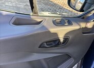 Ford Transit 8