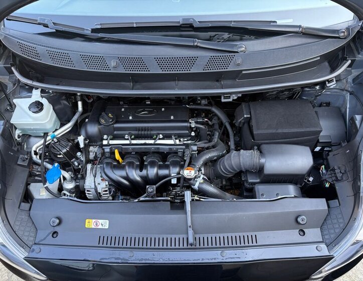 Hyundai ix20 MPV 1,6 l 91 kw