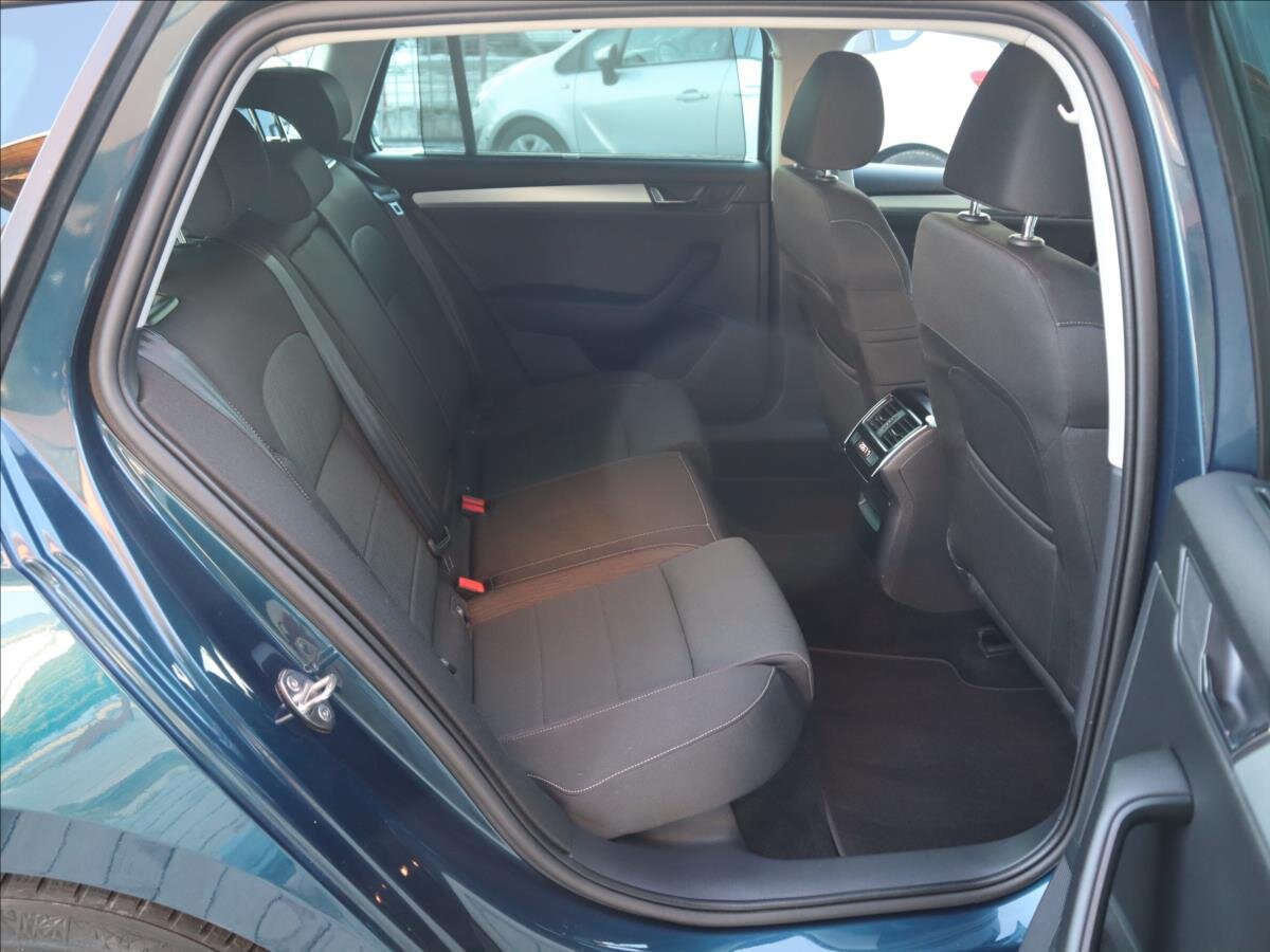 Škoda Superb Kombi 2,0 l 110 kw