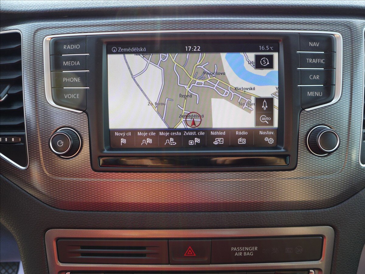 Volkswagen Golf Sportsvan Kombi 1,2 l 81 kw