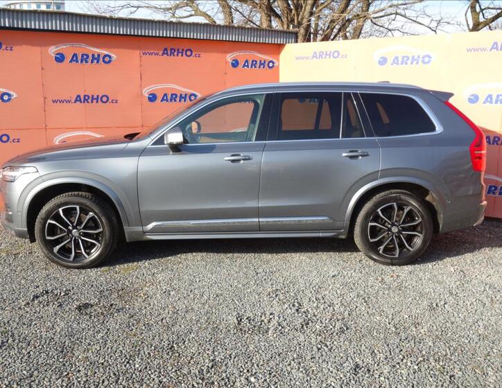 Volvo XC90 4