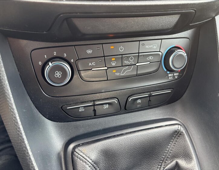 Ford Transit Connect Skříň 1,5 l 74 kw