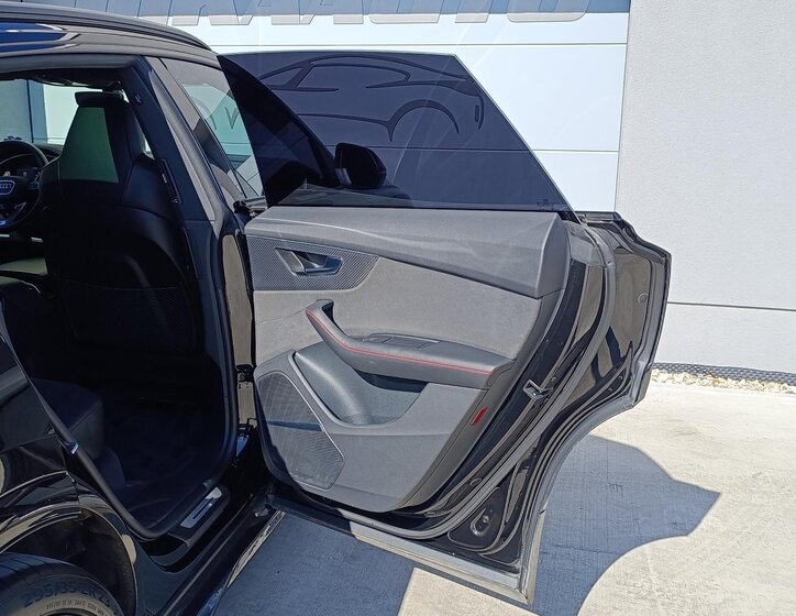 Audi RS Q8 SUV / Terénní 4,0 l 441 kw