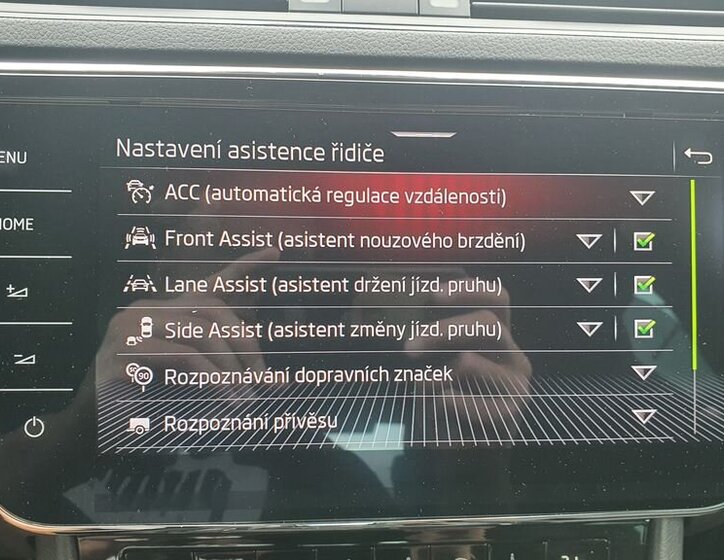 Škoda Superb Sedan / Limuzína 2,0 l 140 kw