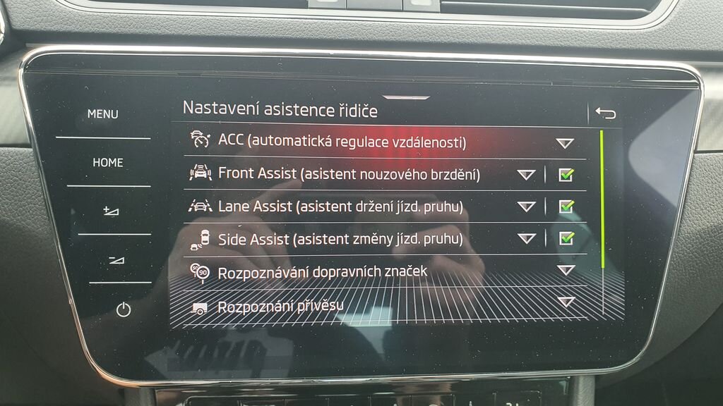 Škoda Superb Sedan / Limuzína 2,0 l 140 kw