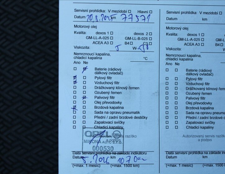 Opel Mokka SUV / Terénní 1,6 l 85 kw