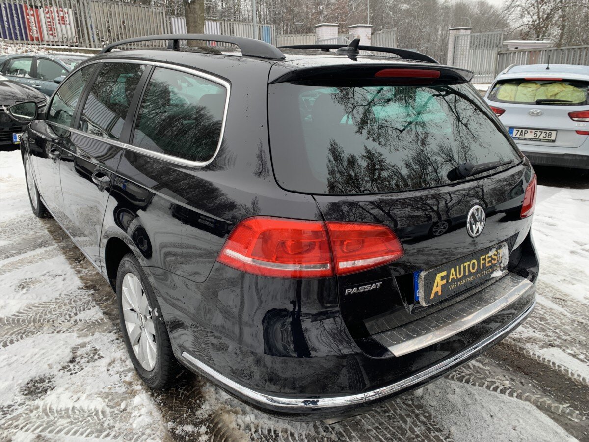Volkswagen Passat Kombi 2,0 l 103 kw