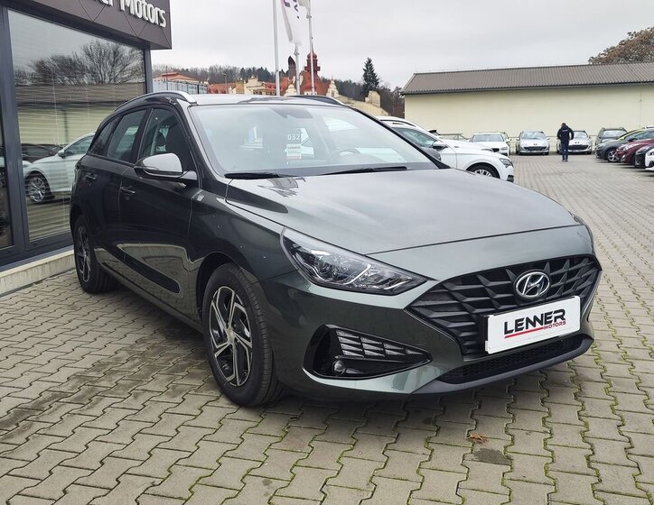 Hyundai i30 Kombi 998,0 88 kw