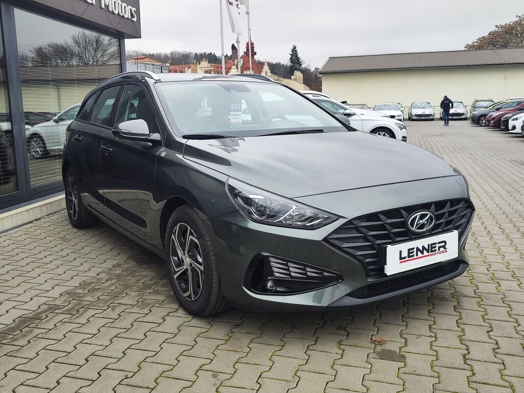 Hyundai i30 Kombi 998,0 88 kw