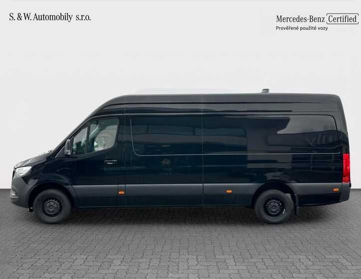 Mercedes-Benz Sprinter 2