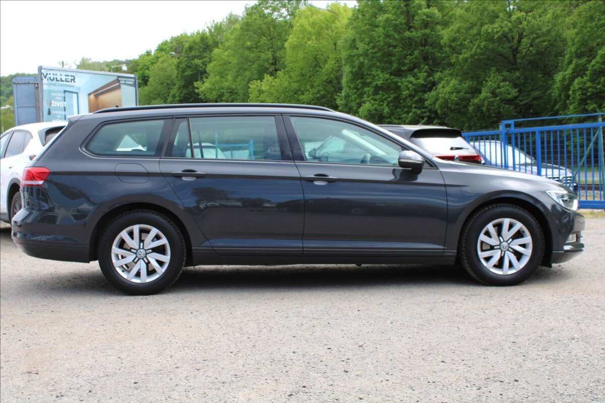 Volkswagen Passat Kombi 2,0 l 110 kw