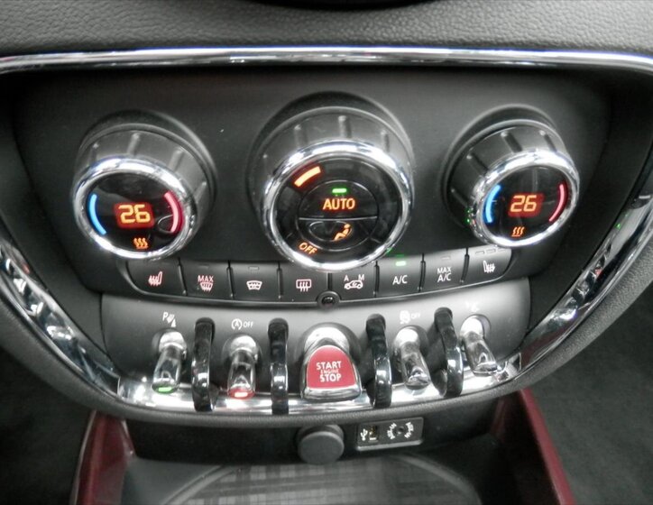 Mini Clubman Kombi 2,0 l 141 kw