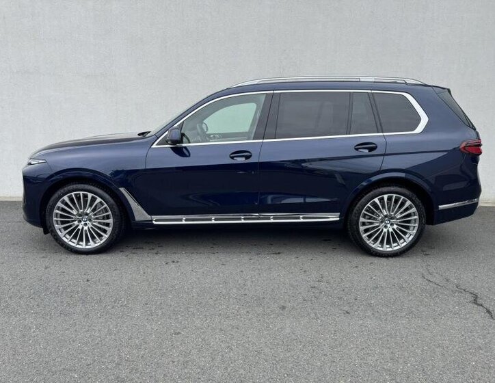 BMW X7 SUV 3,0 l 250 kw