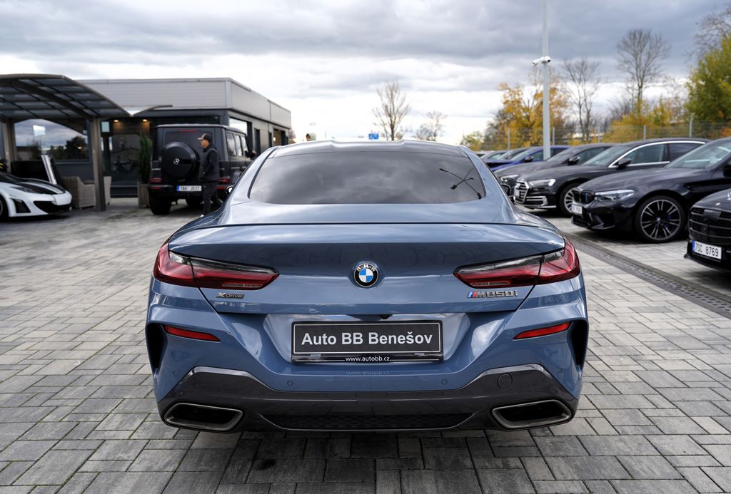 BMW Řada 8