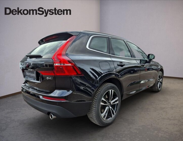 Volvo XC60 SUV / Terénní 2,0 l 145 kw