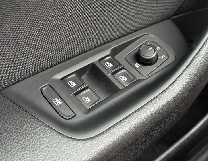 Volkswagen Passat Kombi 2,0 l 140 kw