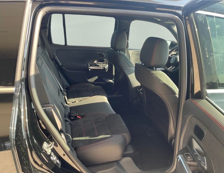 Mercedes-Benz GLB SUV / Terénní 2,0 l 110 kw