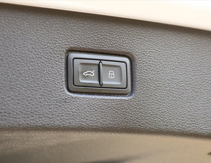 Audi Q7 SUV / Terénní 3,0 l 210 kw