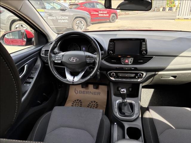 Hyundai i30 Hatchback 998,0 88 kw