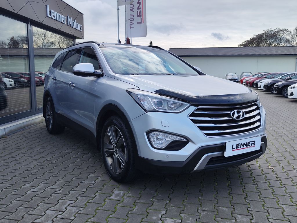 Hyundai Grand Santa Fe